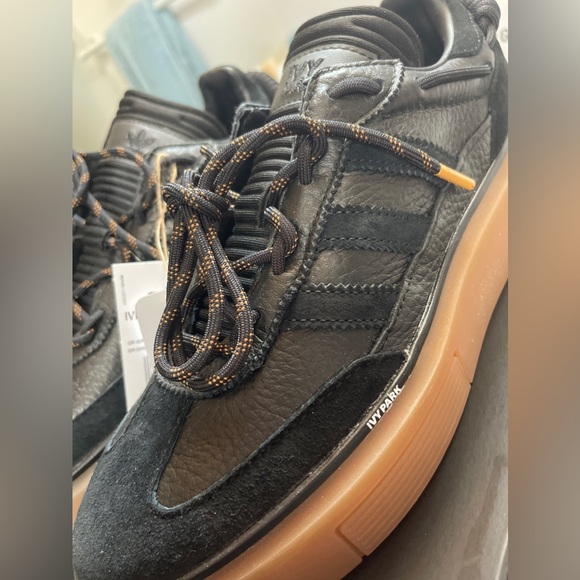 Adidas Ivy Park x Adidas Sleek Super 72 Sneakers Black Trainers NWT Size 9W - Picture 5 of 6